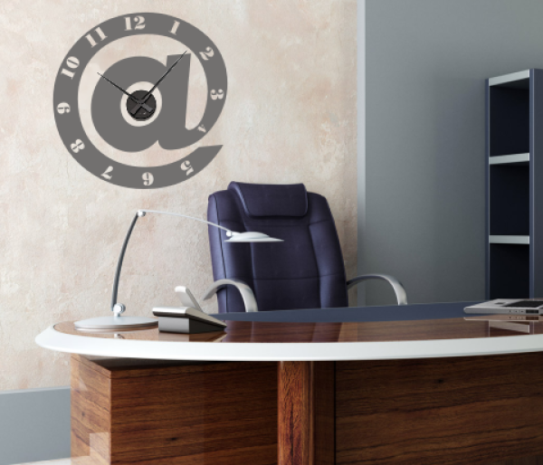 Wandtattoo Wanduhr At-Zeichen